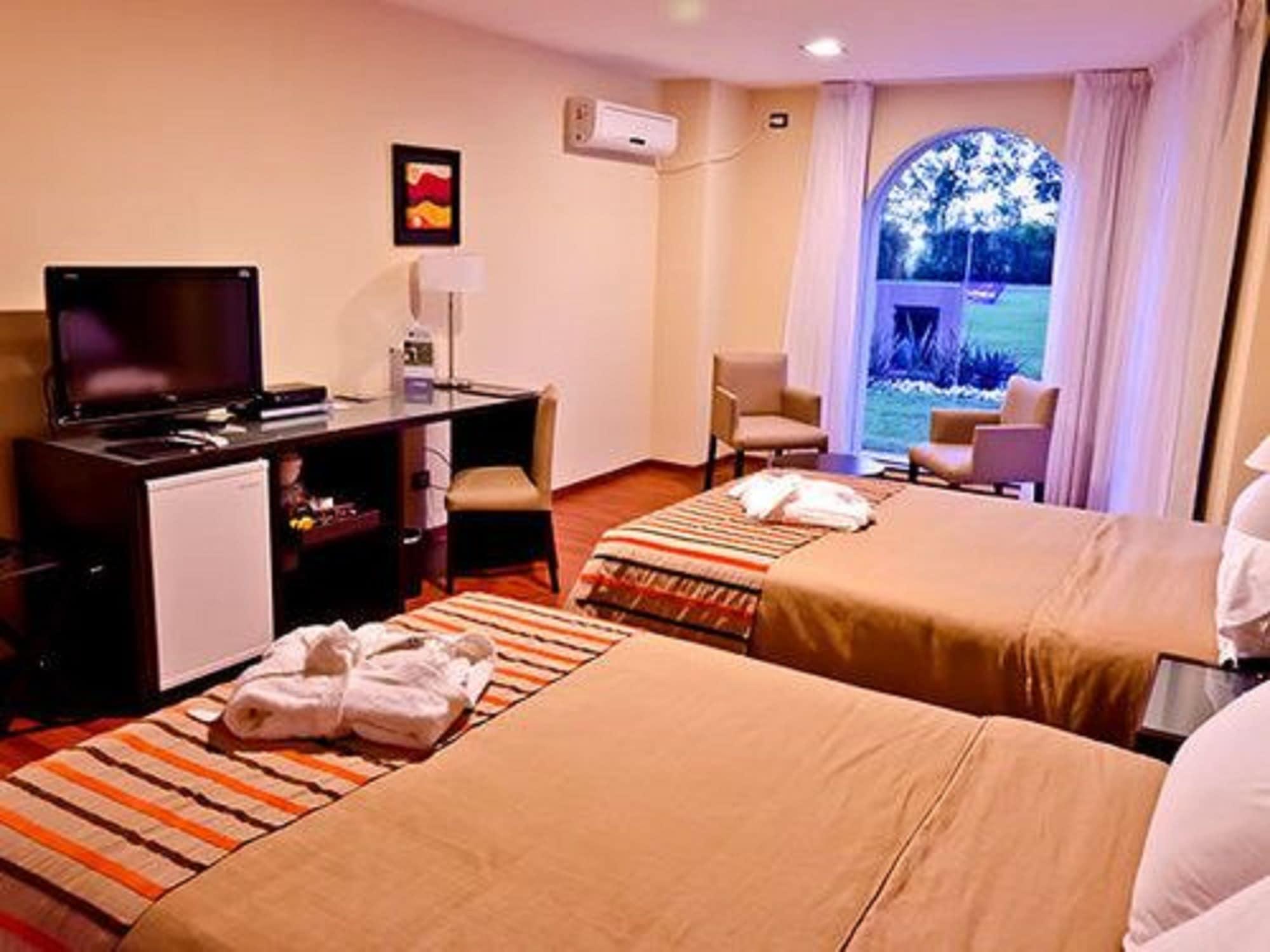 Colon Hotel De Campo Resort & Spa Santa Fe Extérieur photo